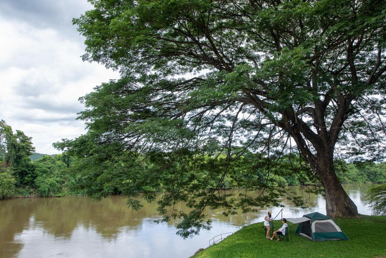 The Legacy River Kwai Resort Канчанабури Екстериор снимка